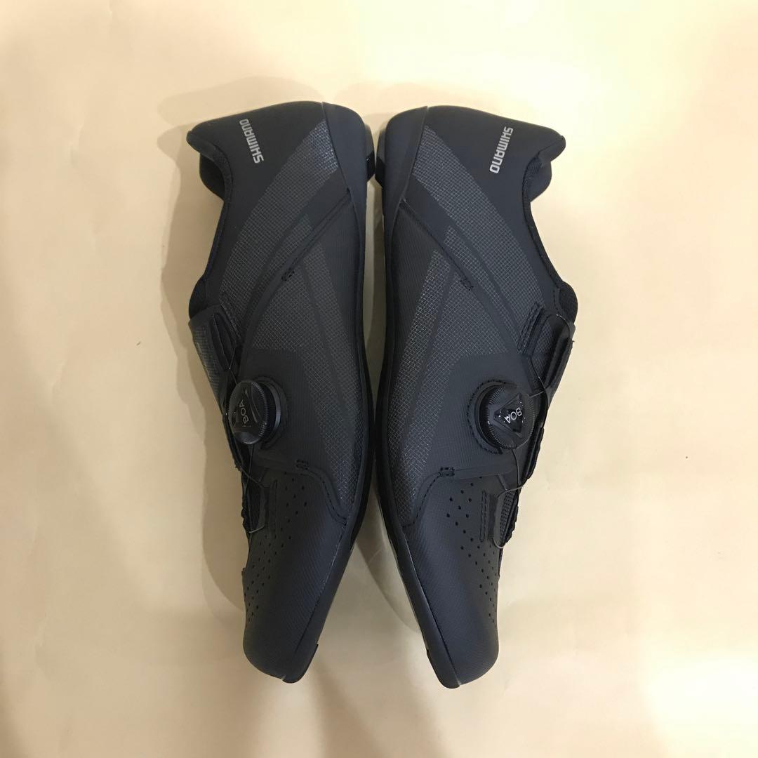 新品未使用　SHIMANO RC3 ビンディングシューズ　43