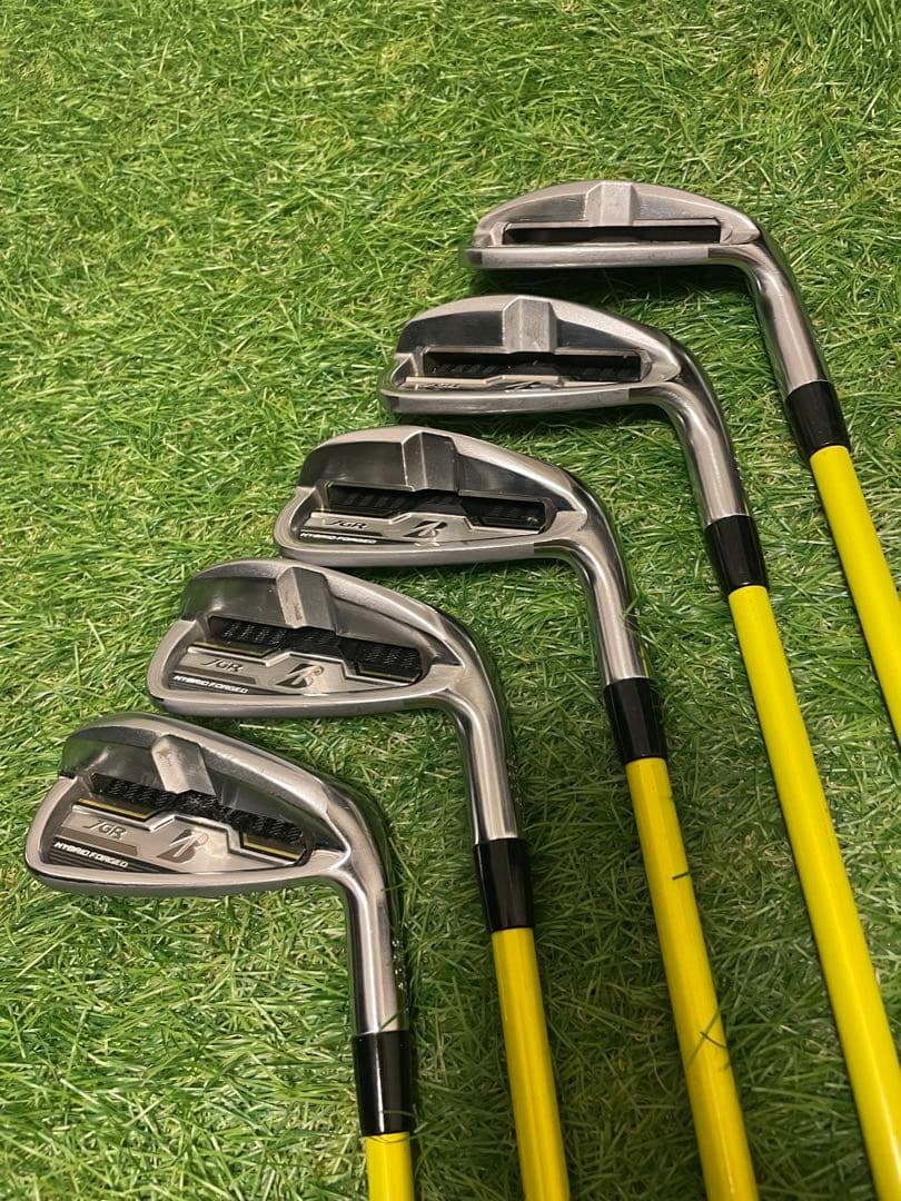 ブリヂストン JGR HYBRIDFORGED アイアン 7-P2 フレックスR