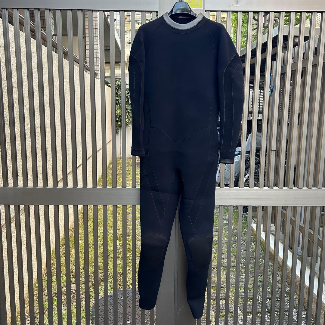 buddyウェットスーツ ジャーフル　バックジップ　177cm用