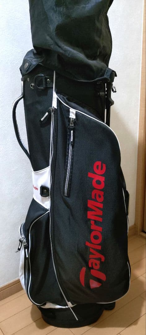 Taylormade テーラーメイド キャディバッグ スタンド型 4分割