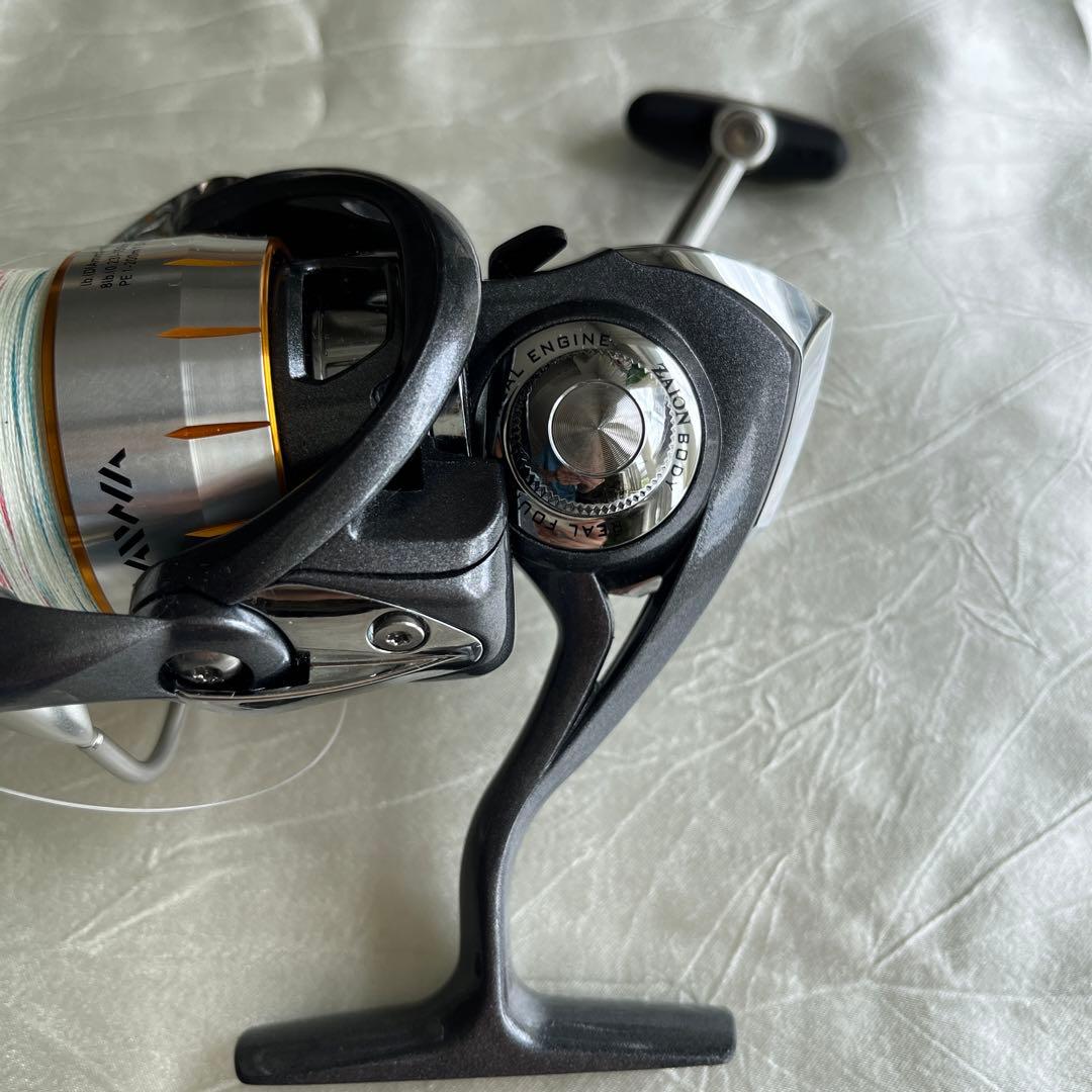 Daiwa FREAMS 2508 AIRROTOR REAL 釣り用リール