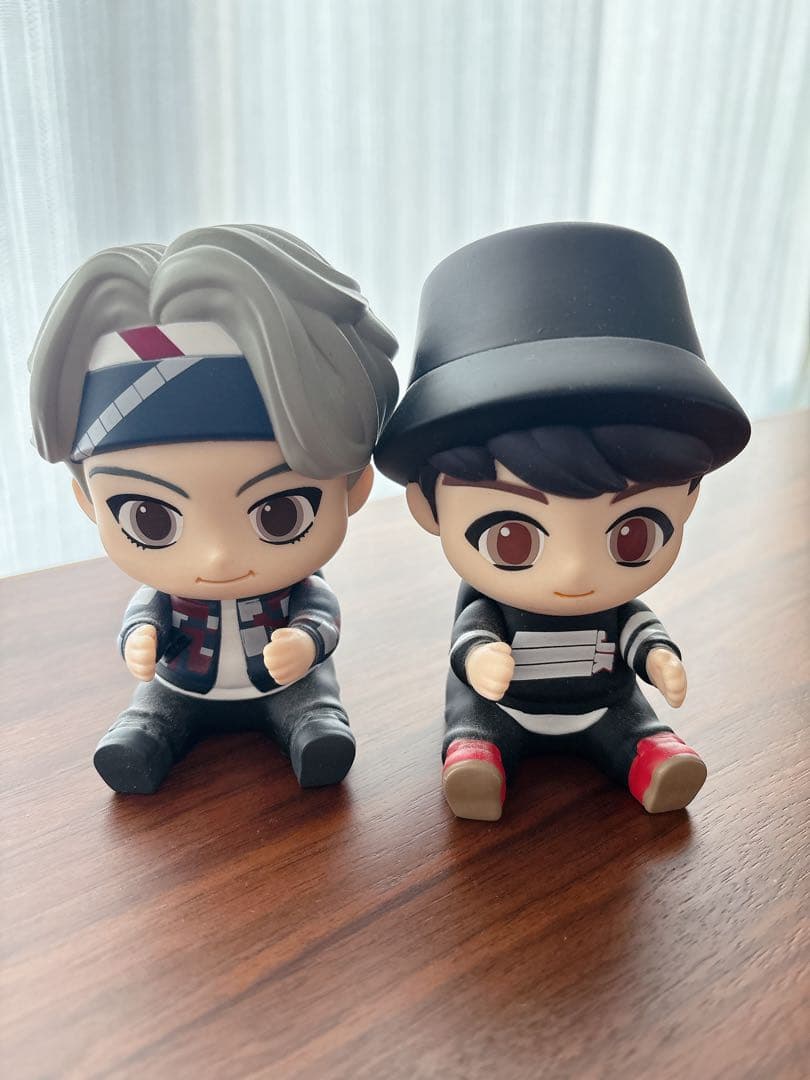 アイドル Tamagotchi TinyTAN Hugmy BTS jungkook V