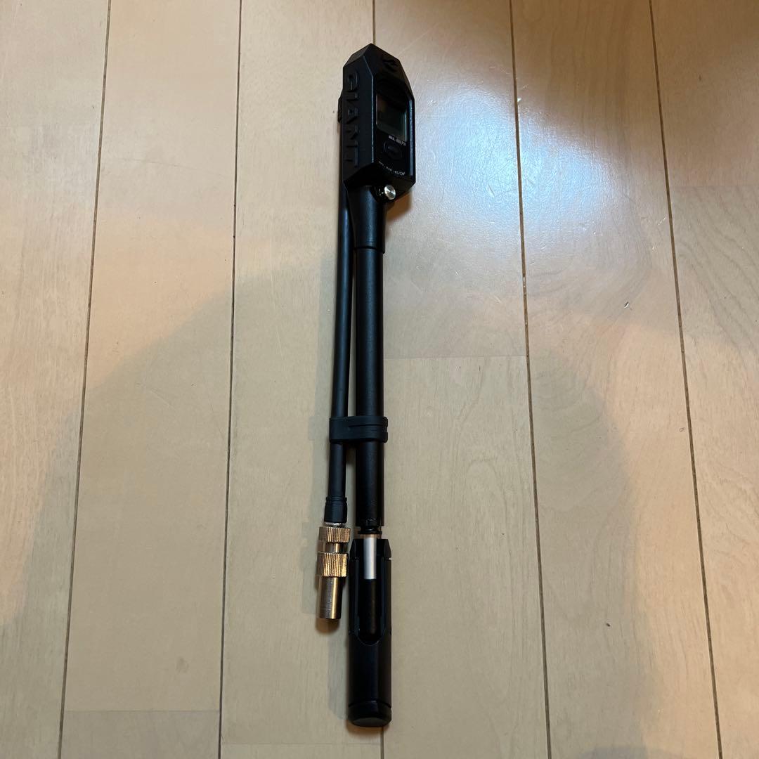 GIANT CONTROL MINI SHOCK 0 エアサスポンプ