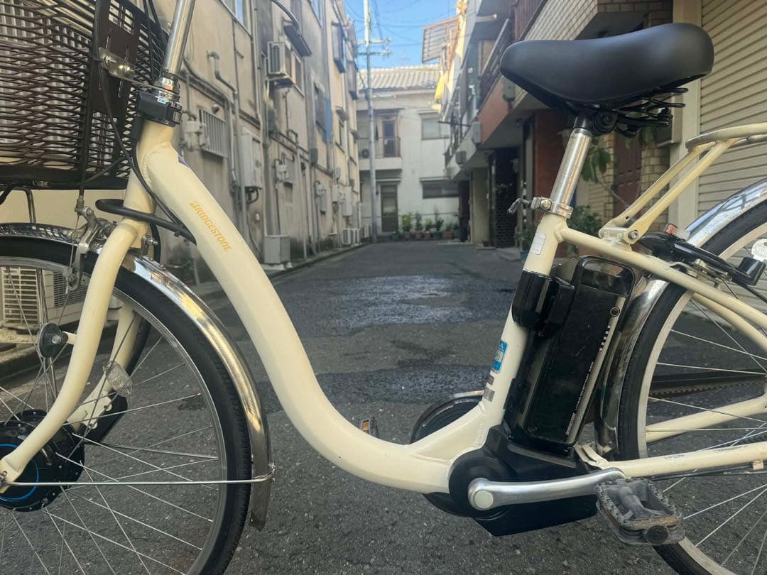 ホワイトシティタイプ電動アシスト自転車