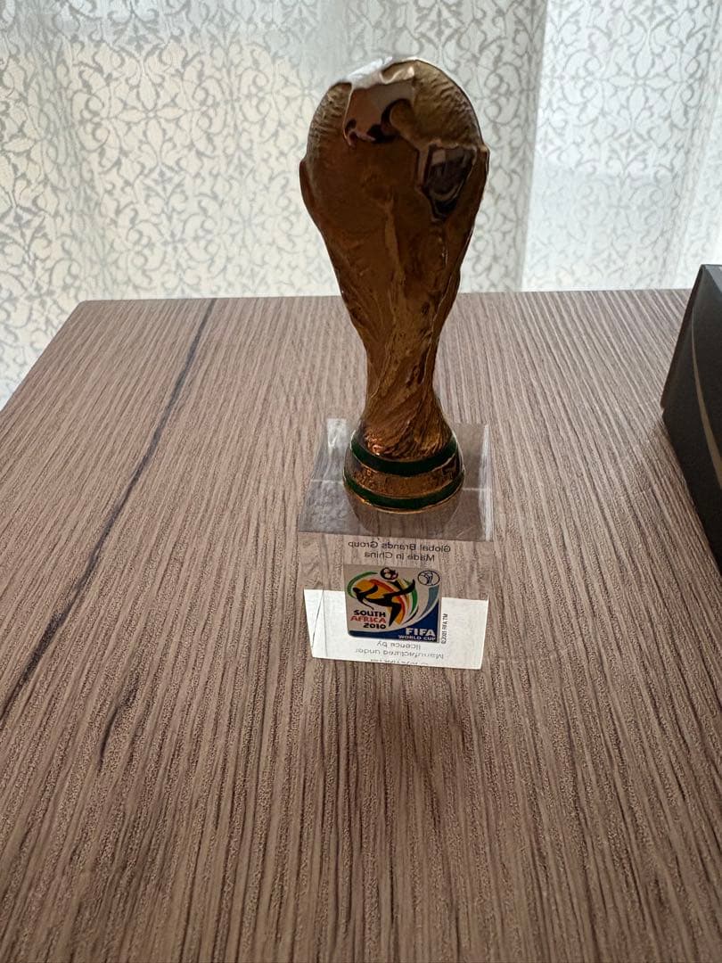 ワールドカップ　トロフィー　オブジェ　南アフリカ　W杯