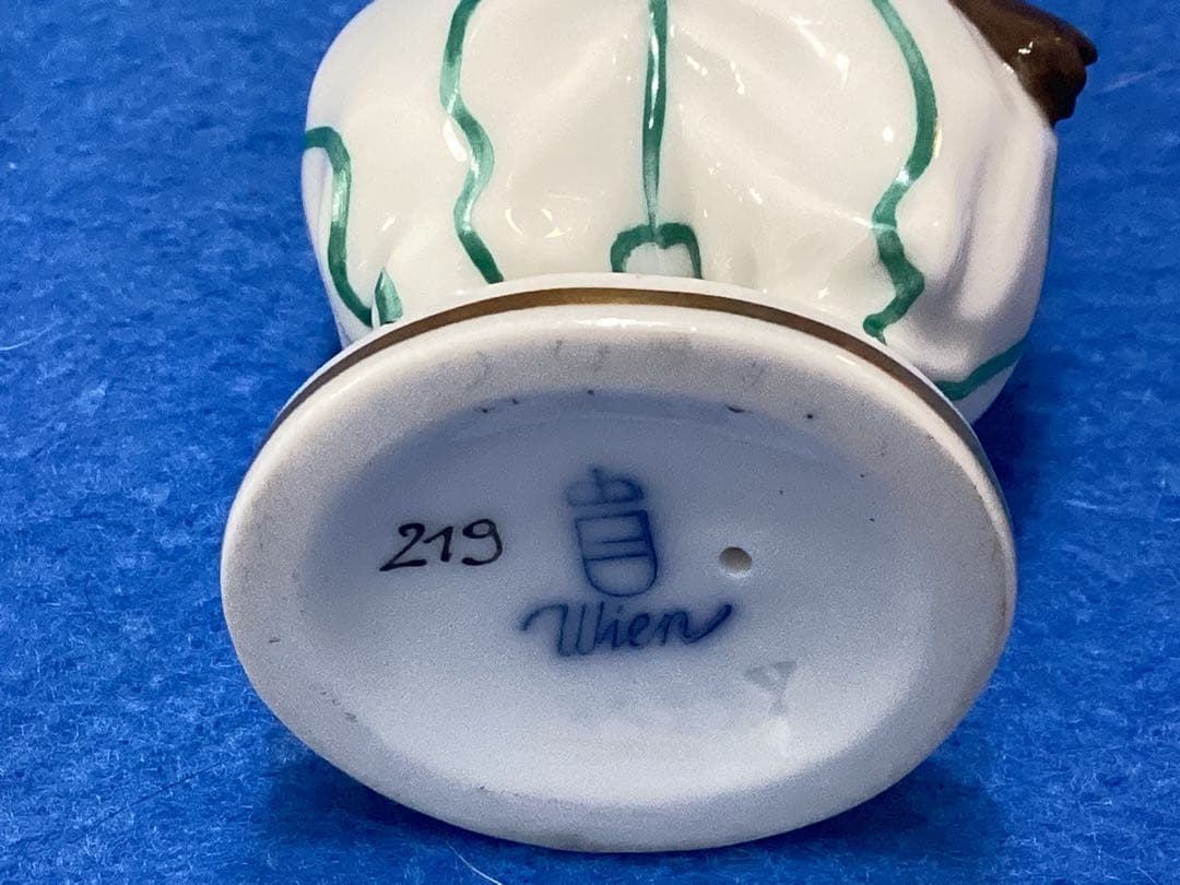 アウガルテン（Augarten）製の「ムーア (Mohr)」　フュギュリン　希少