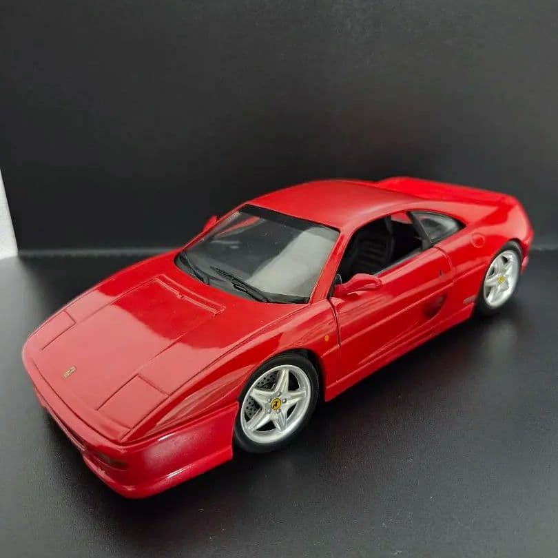 ミニカー hotwheel Ferrari f355 1/18