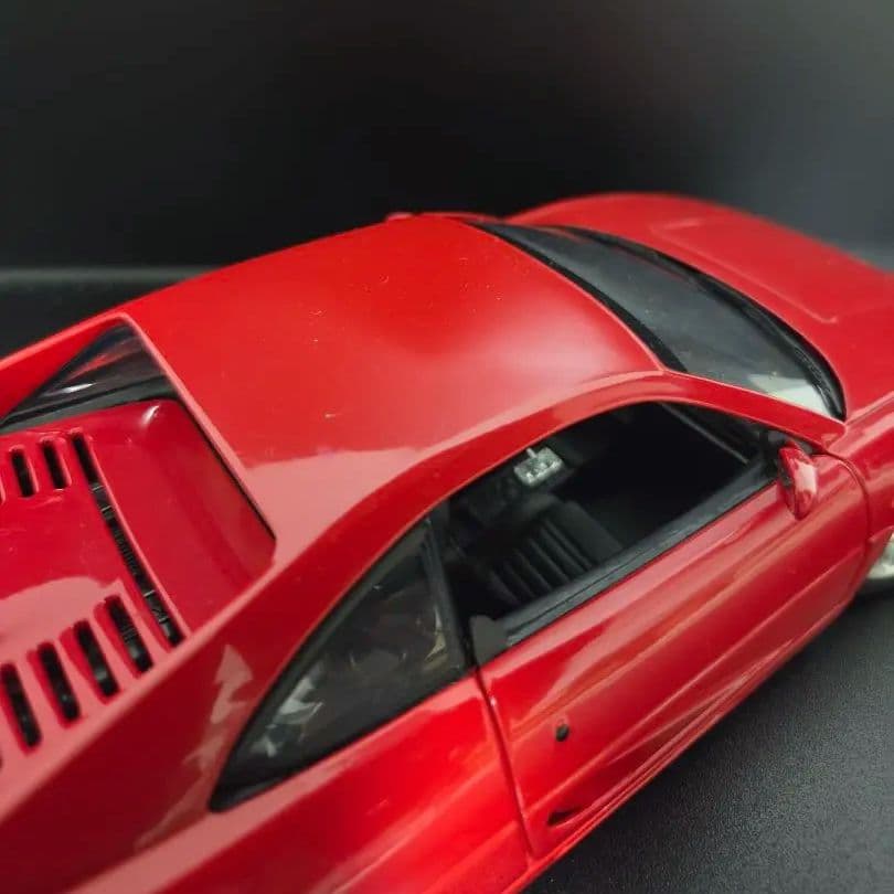 ミニカー hotwheel Ferrari f355 1/18
