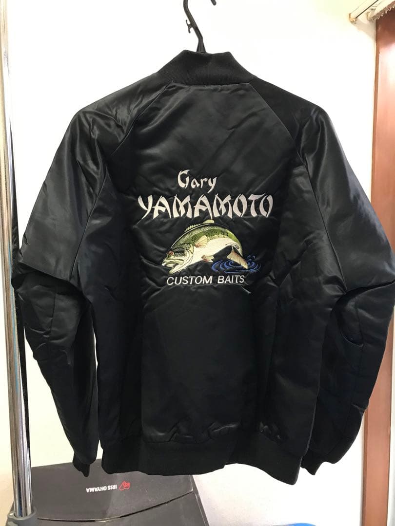 ゲーリーヤマモト　ビンテージ刺繍入り防寒ジャンパー　黒Mサイズ