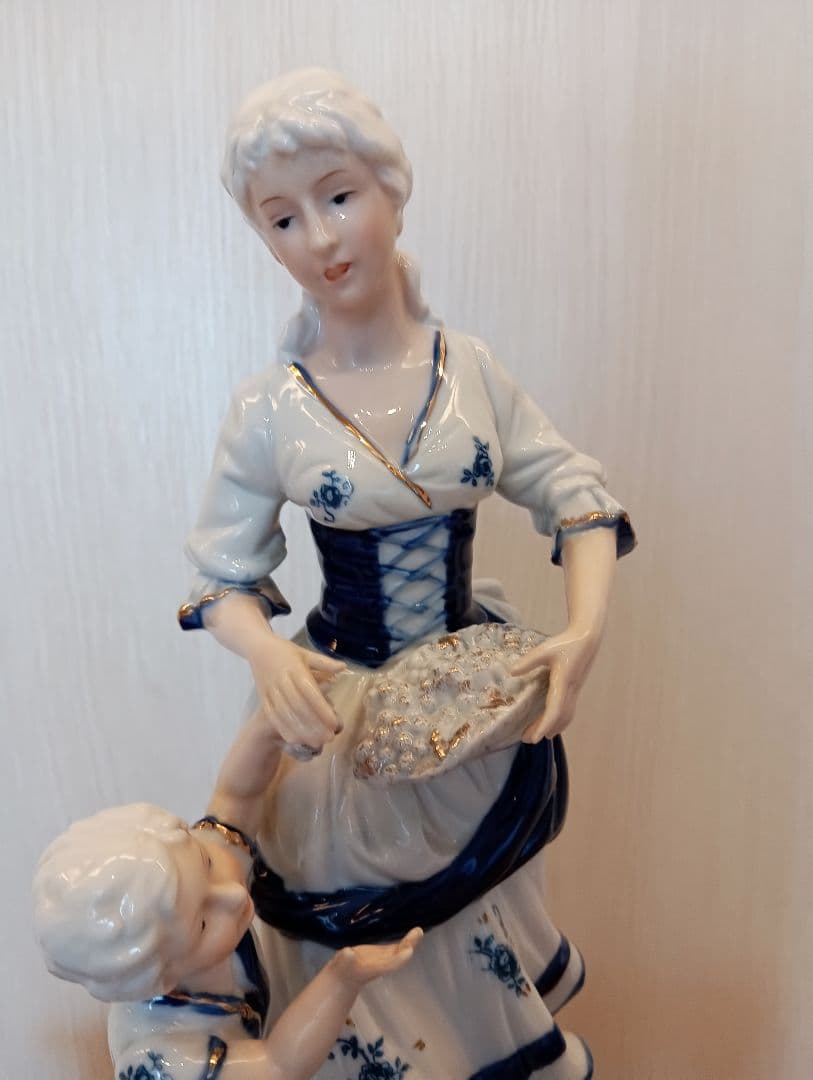 KPM 陶器置物