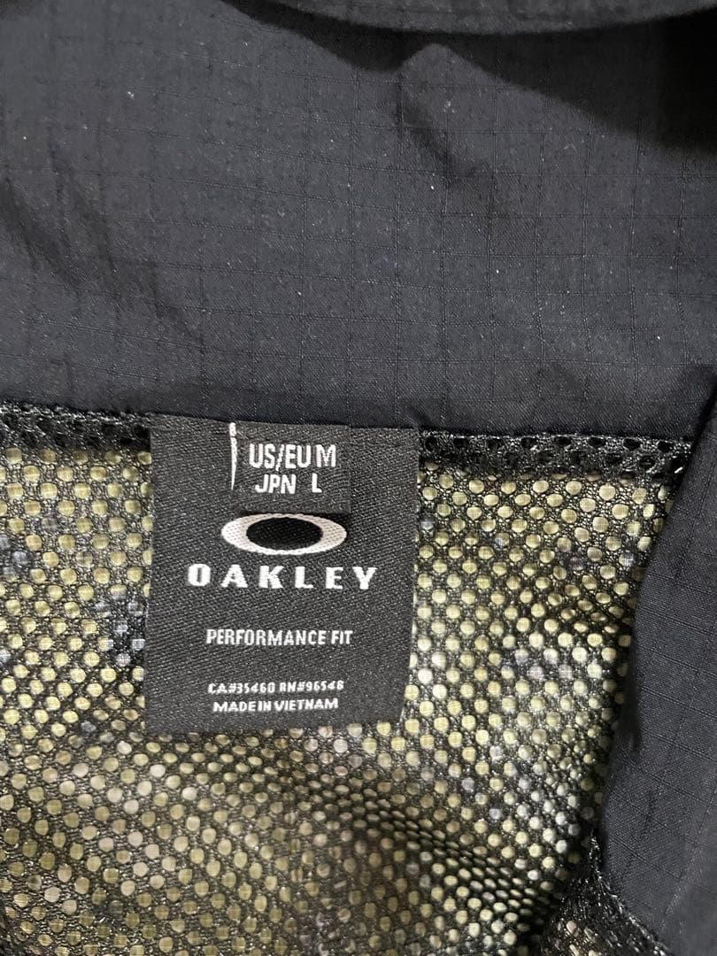 OAKLEYオークリー ゴルフジャケット メンズL 迷彩 防風 軽量 アウター