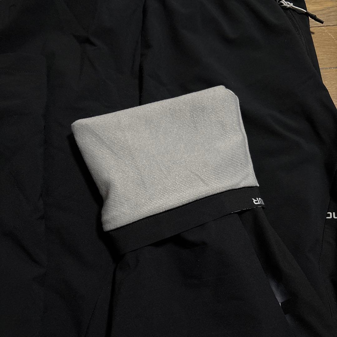 UNDER ARMOUR セットアップ　XL パンツL