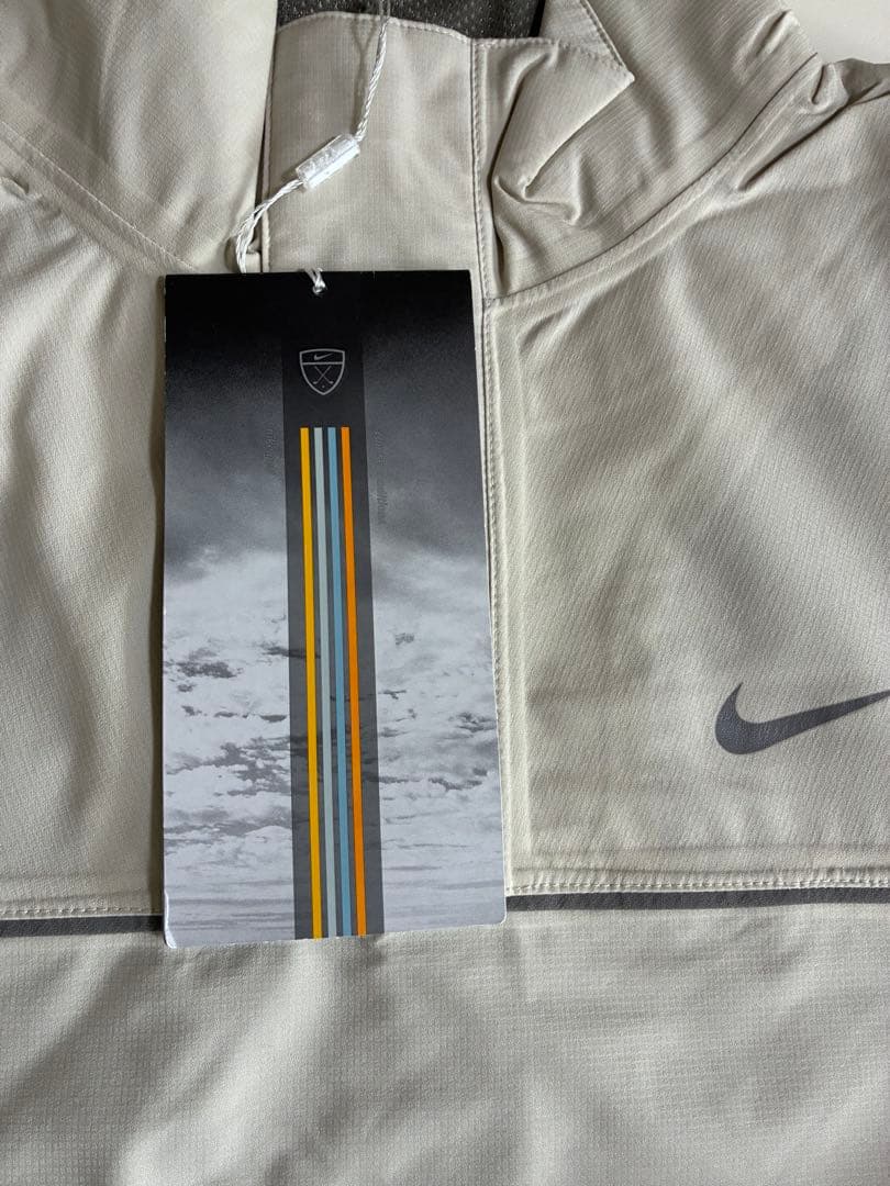 Nike Golf Course Conditions ジャケット グレー