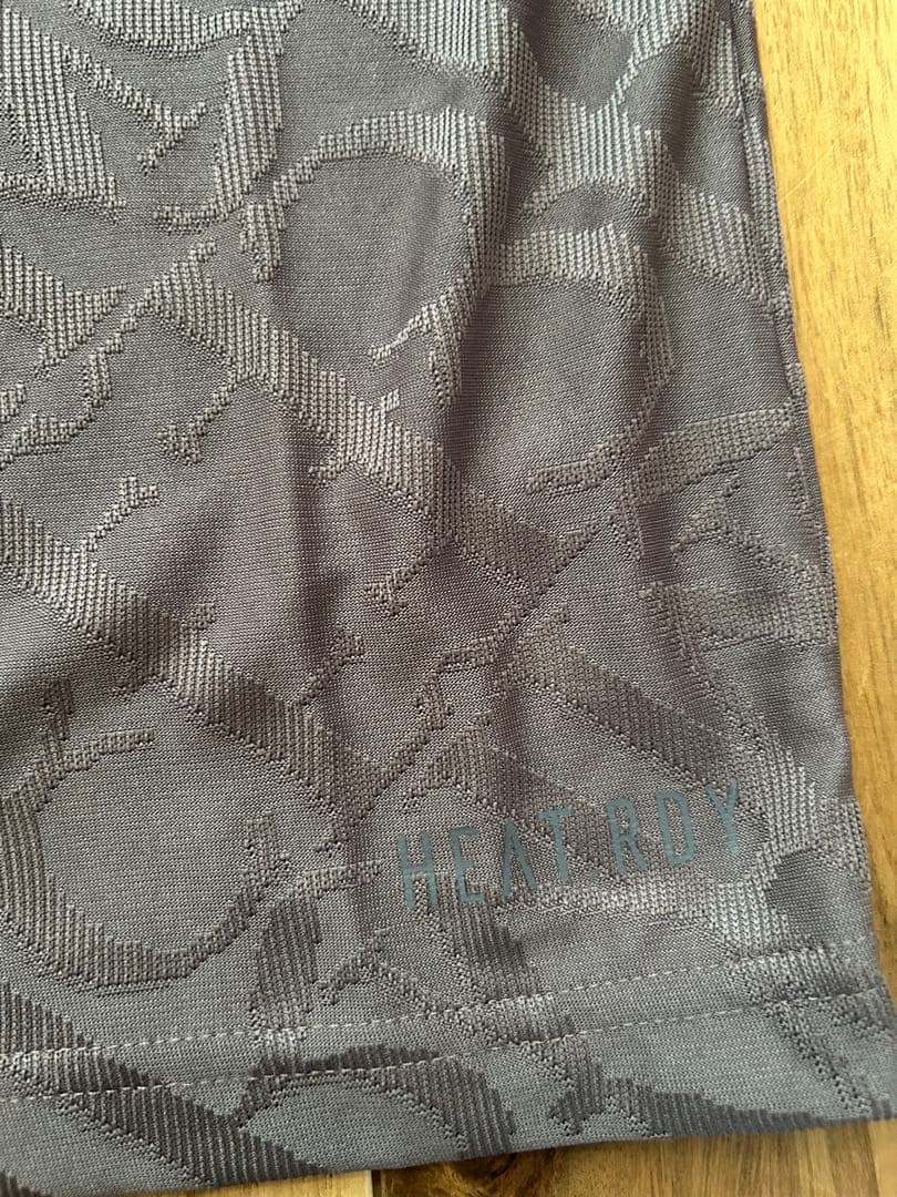 【新品×正規品】adidas 24-25 レアル・マドリード オーセンティックM