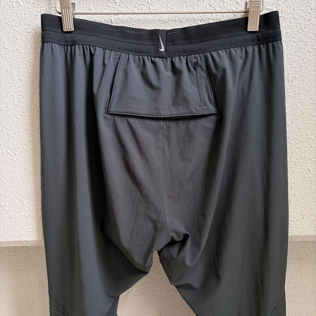 NIKE スウィフト ナイキ ランニングパンツ BV4810-010 極美品