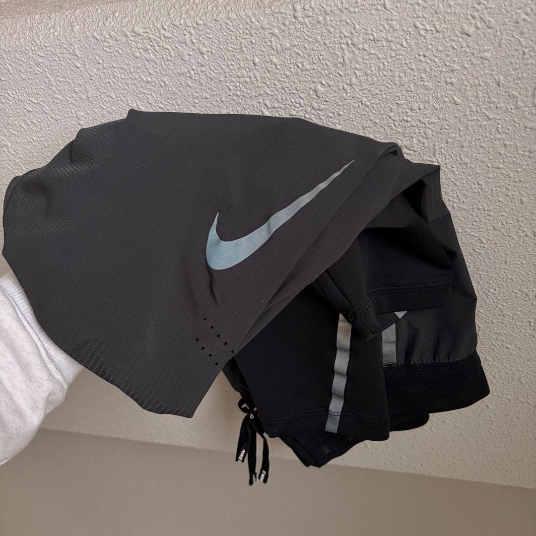 NIKE スウィフト ナイキ ランニングパンツ BV4810-010 極美品