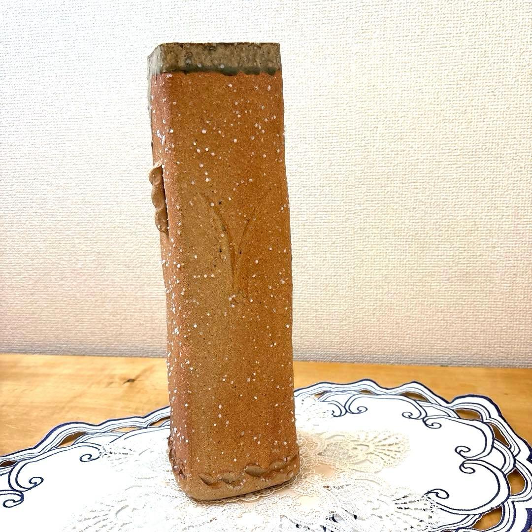 【木箱付き・未使用に近い】信楽焼 兼山造 高さ36cm 角型花瓶　高級感　逸品