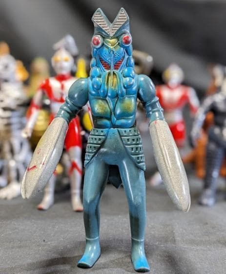 ウルトラＱ・ウルトラマン＆登場怪獣・宇宙人（バンダイ）ソフビ13体セット
