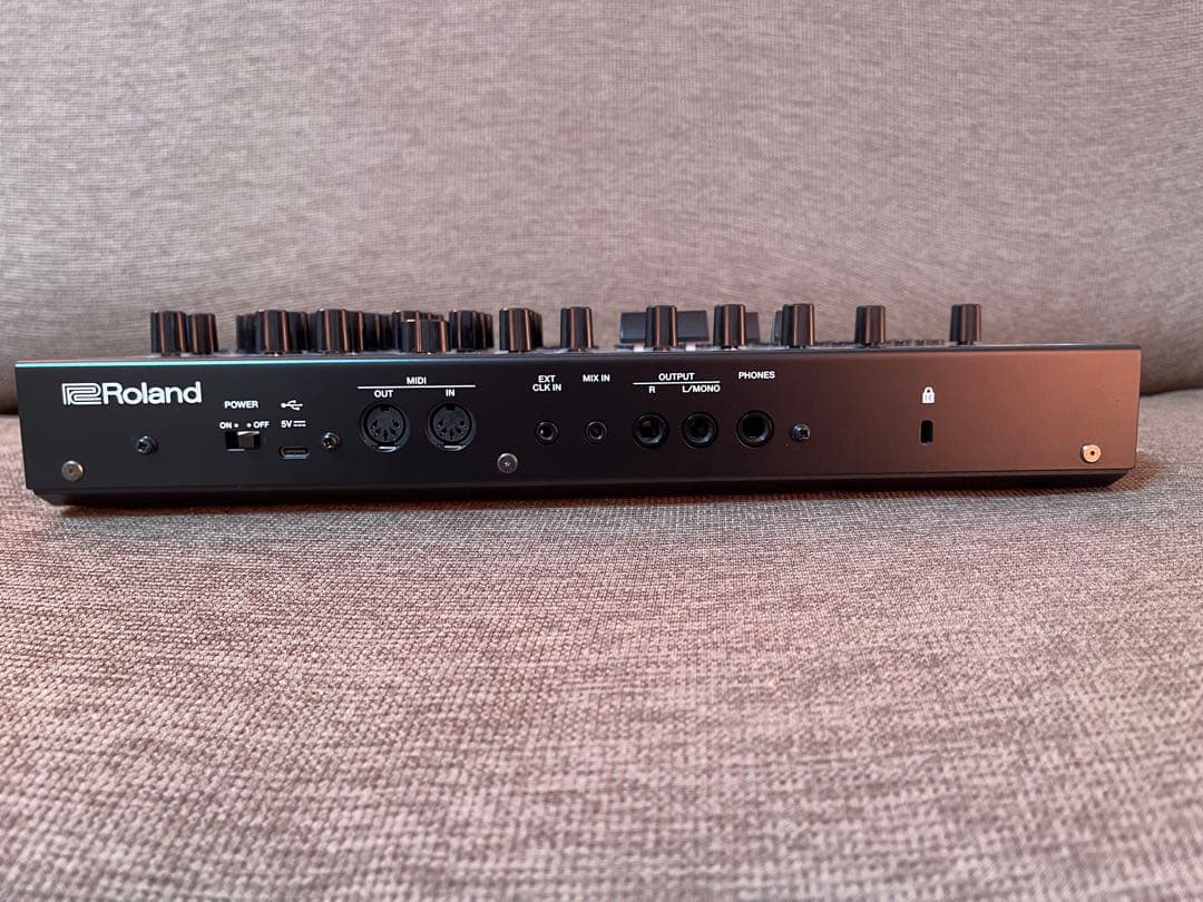 Roland SH-4d デジタルシンセサイザー