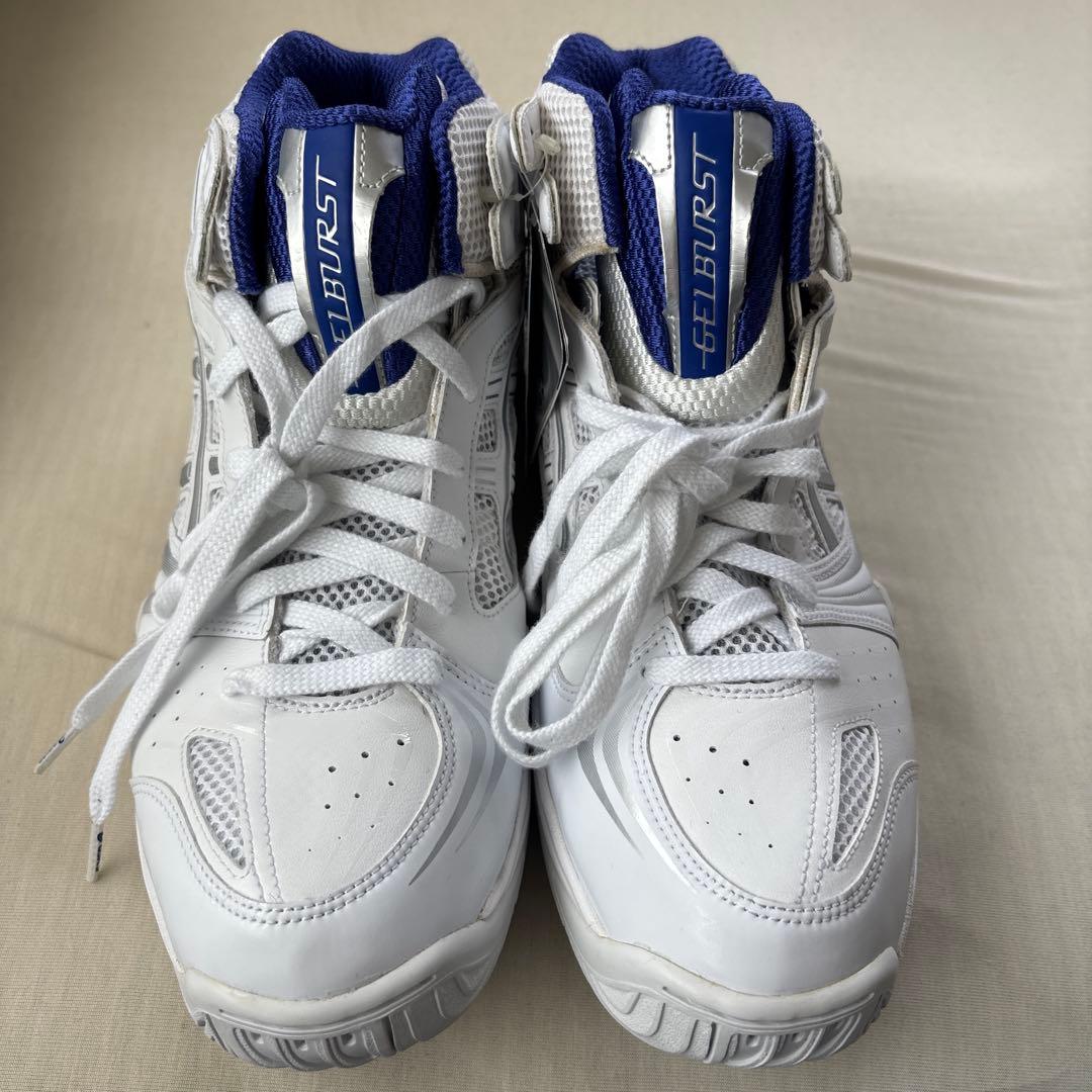 【新品未使用・訳あり】ASICS バスケットシューズ 29センチ