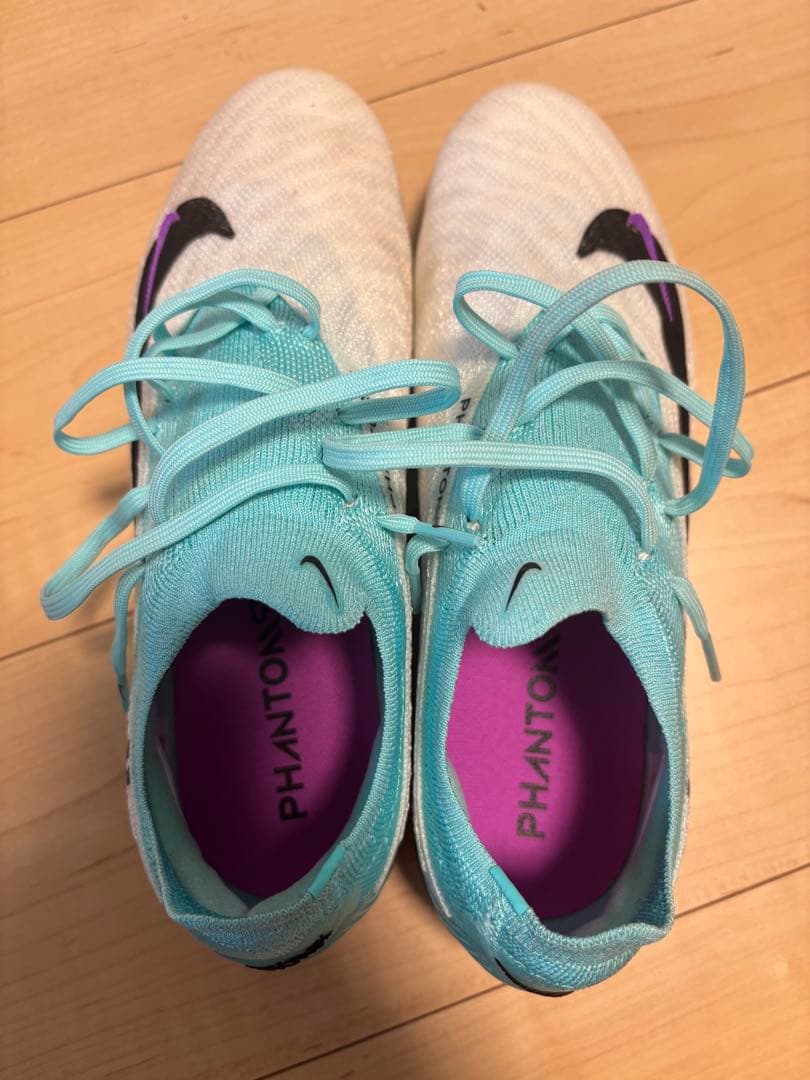 NIKEファントムGX FG 25.5cm