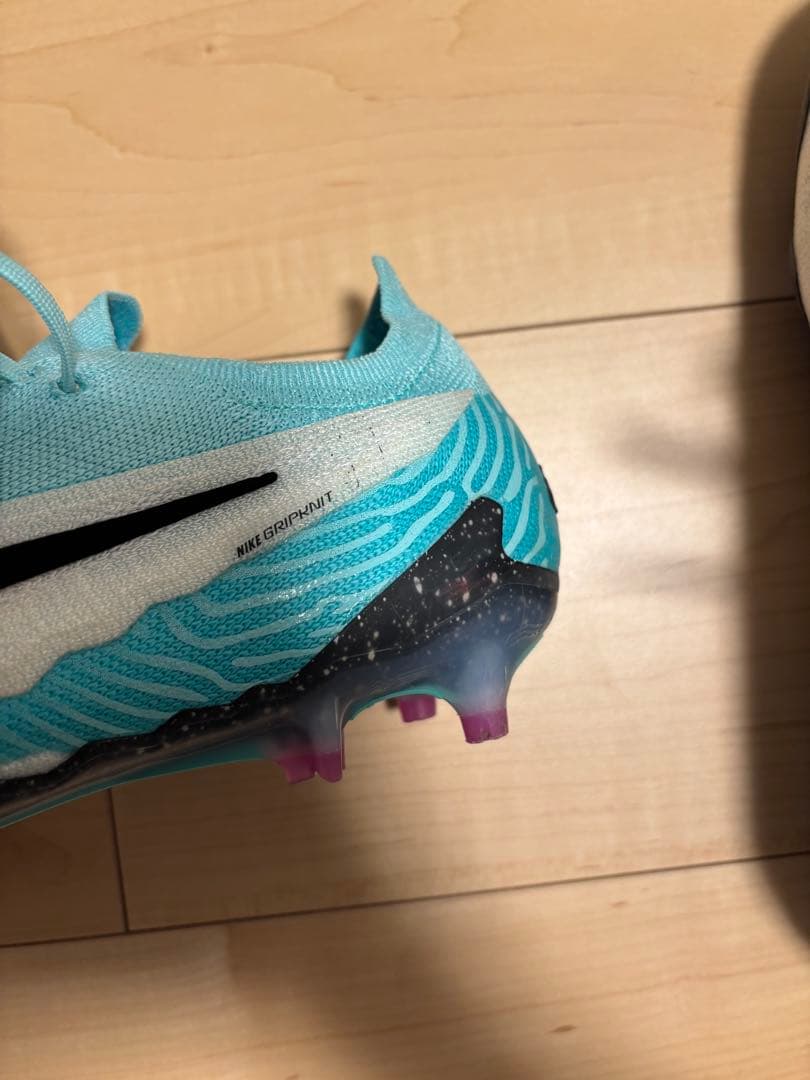 NIKEファントムGX FG 25.5cm
