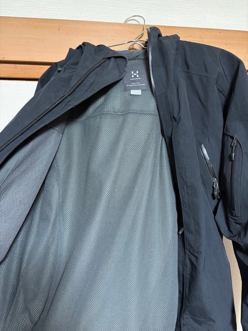 ホグロフス　GORE-TEX ウェア　chute ii jacket 黒