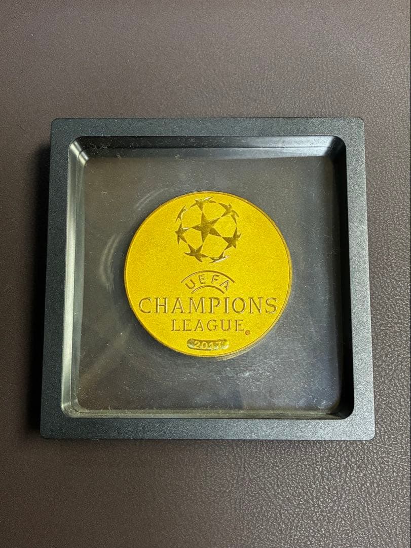 【スペイン購入】UEFAチャンピオンズリーグ公式メダル 専用ケース付き