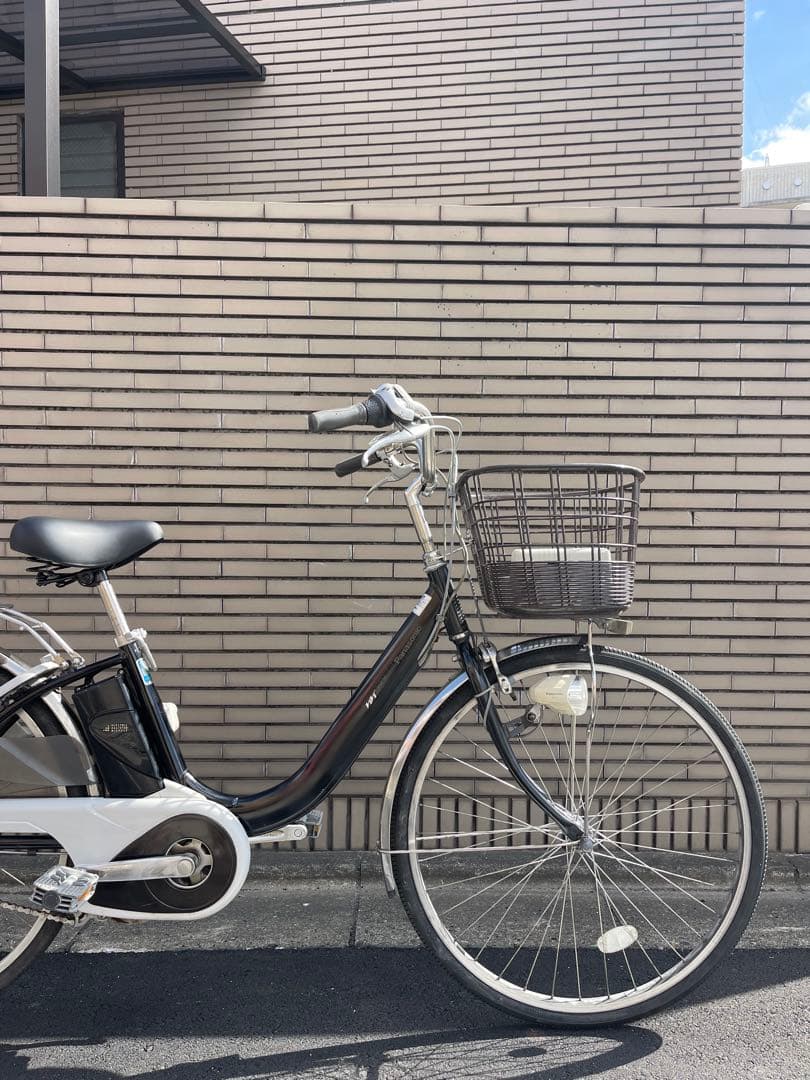 8.9ahパナソニック電動アシスト自転車 黒前バスケット付き