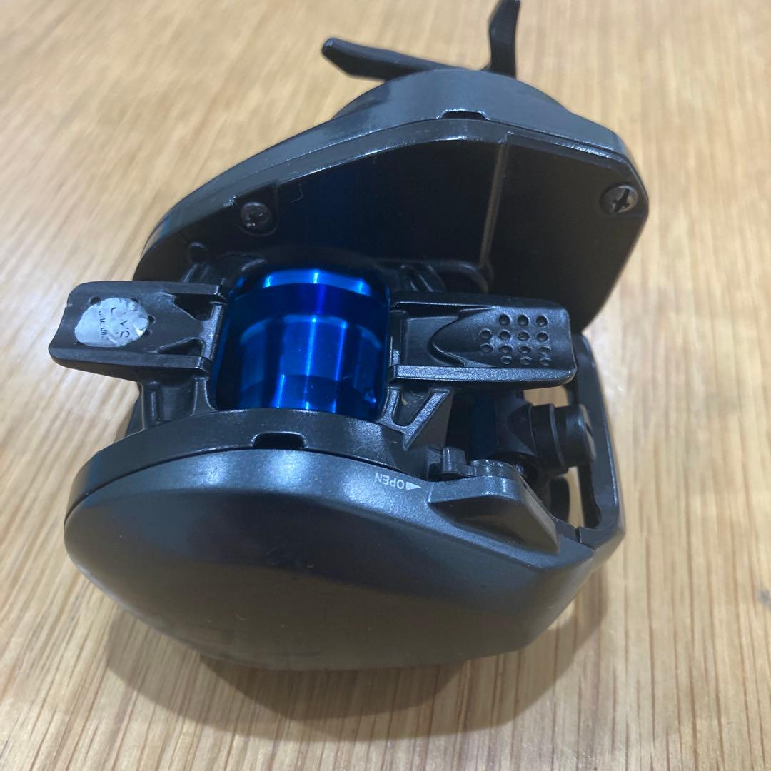 20 SLX DC 70XG ベイトリール　シマノ　ハンドル無し