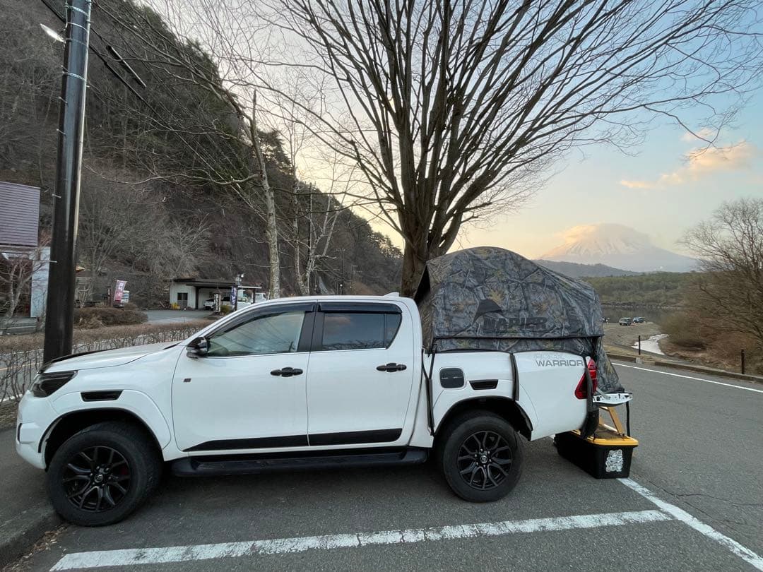 NAPIER ハイラックス　トライトン　トラックテント　キャンプ　車中泊
