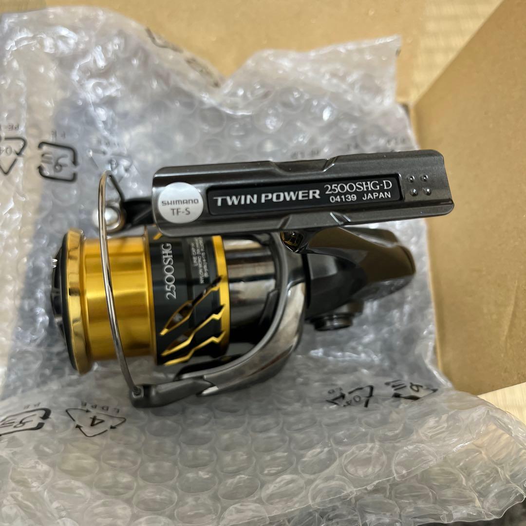 【新品未使用】シマノ TWIN POWER 2500SHG
