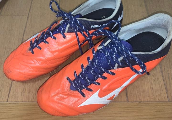 レビュラ2 JAPAN サッカースパイク