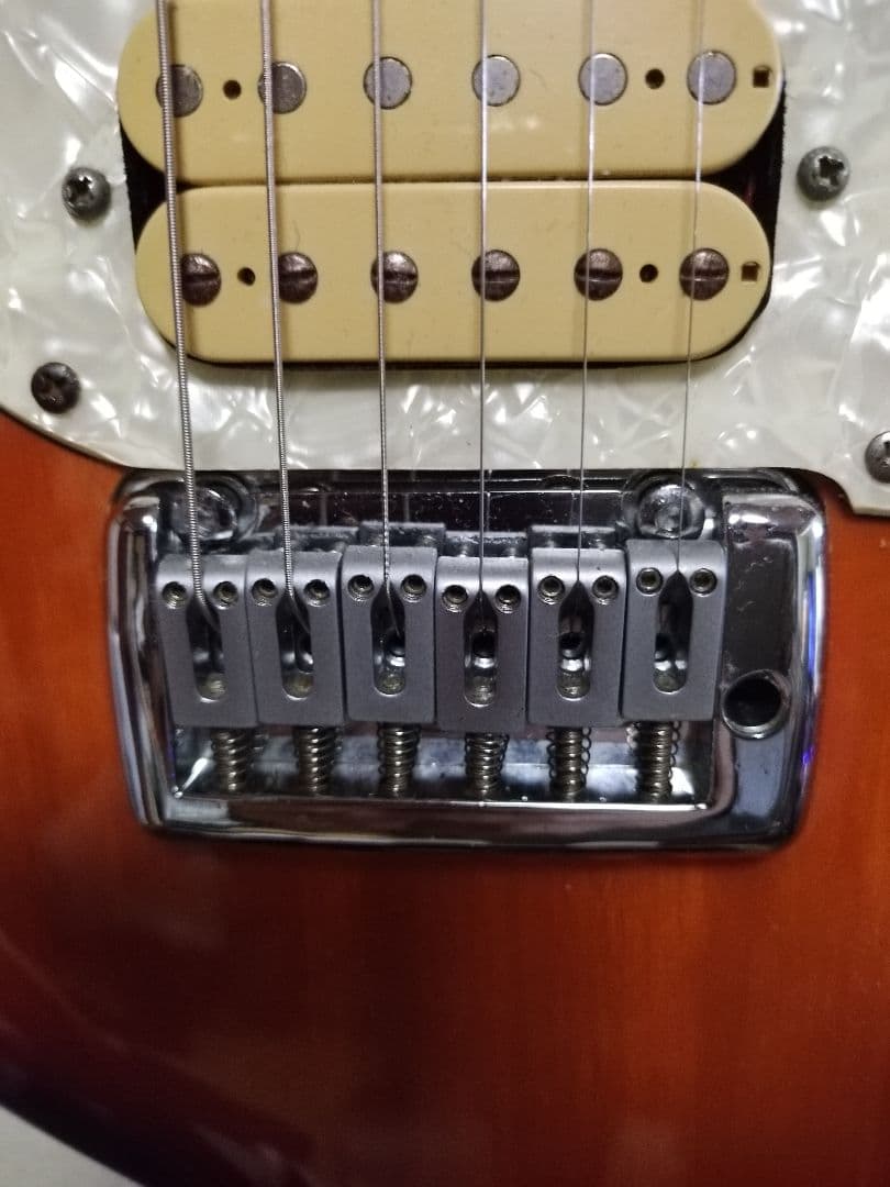 PEAVEY predator plus(ピーヴィー)ストラトキャスター タイプ