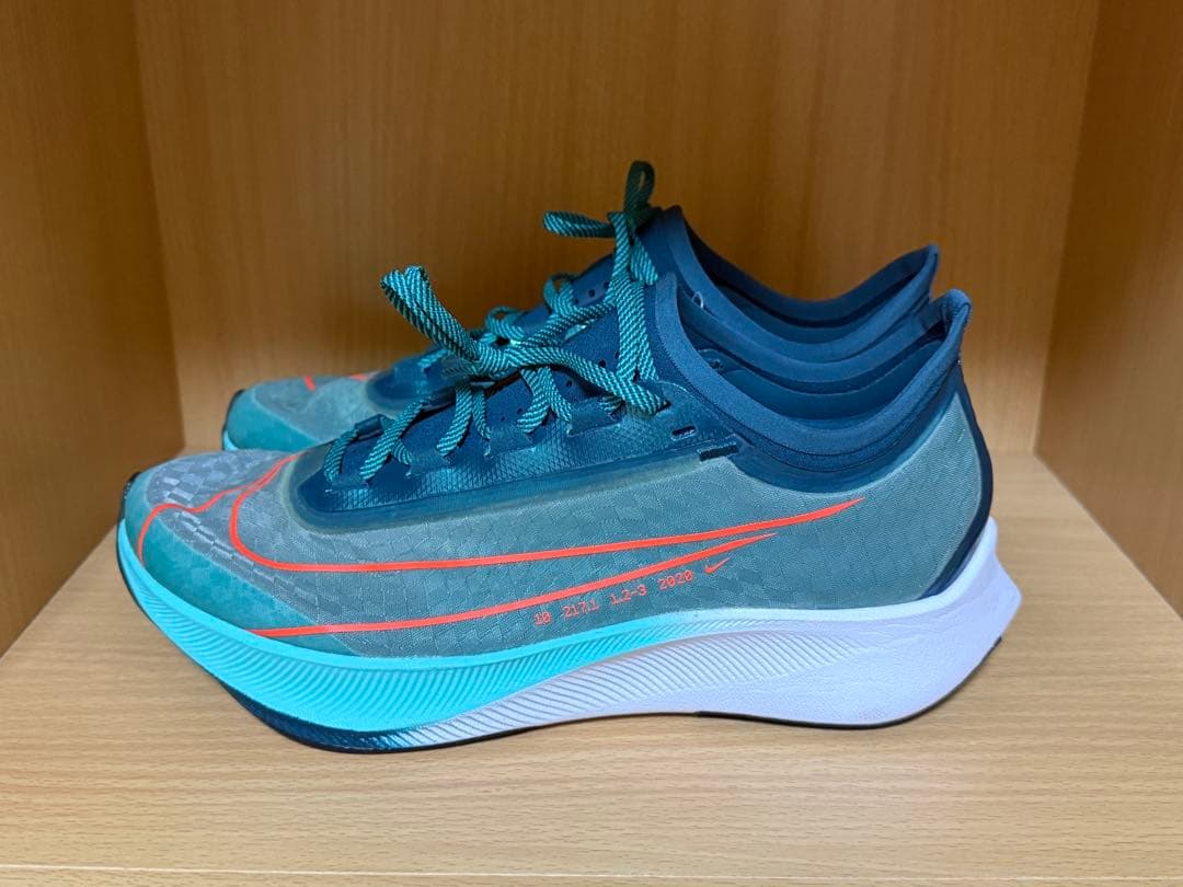 NIKE Zoom fly 3 ズームフライ3 箱根　未使用品　タグ付き