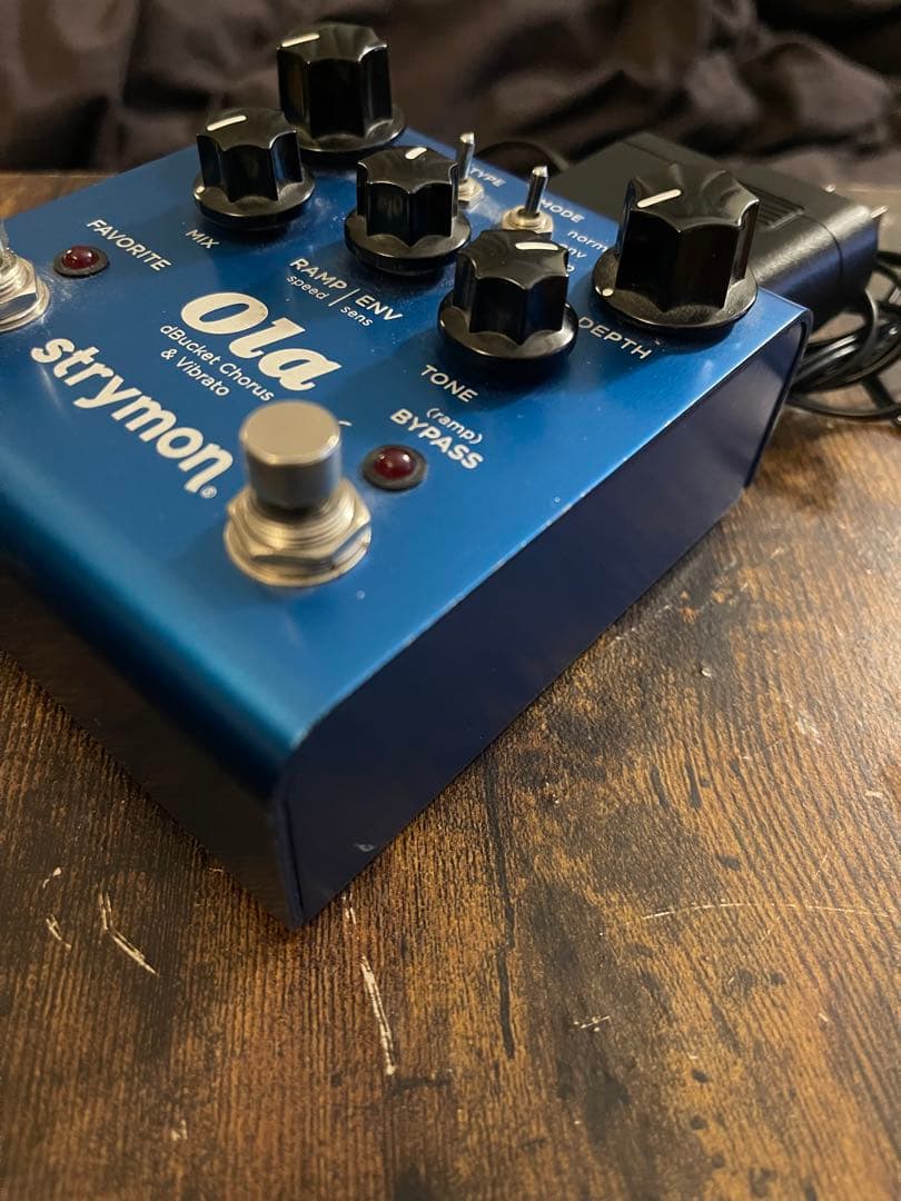 ギター Strymon Ola