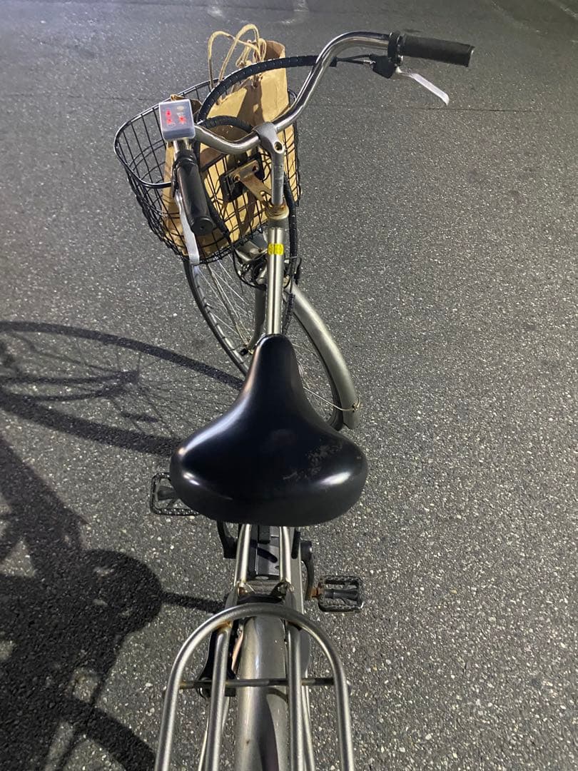 電動アシスト自転車 グレー バスケット付き
