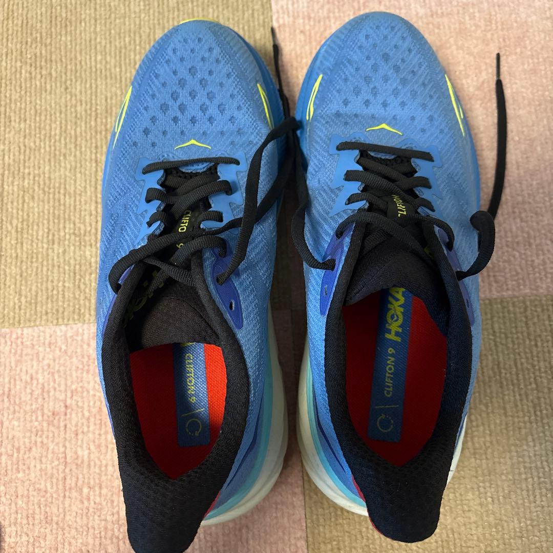 HOKA ランニングシューズ 26㎝