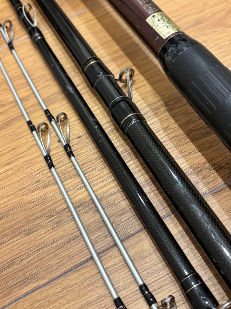 がまかつ　がま石　ギガバーサス　くわせ MH 520 替穂先付き