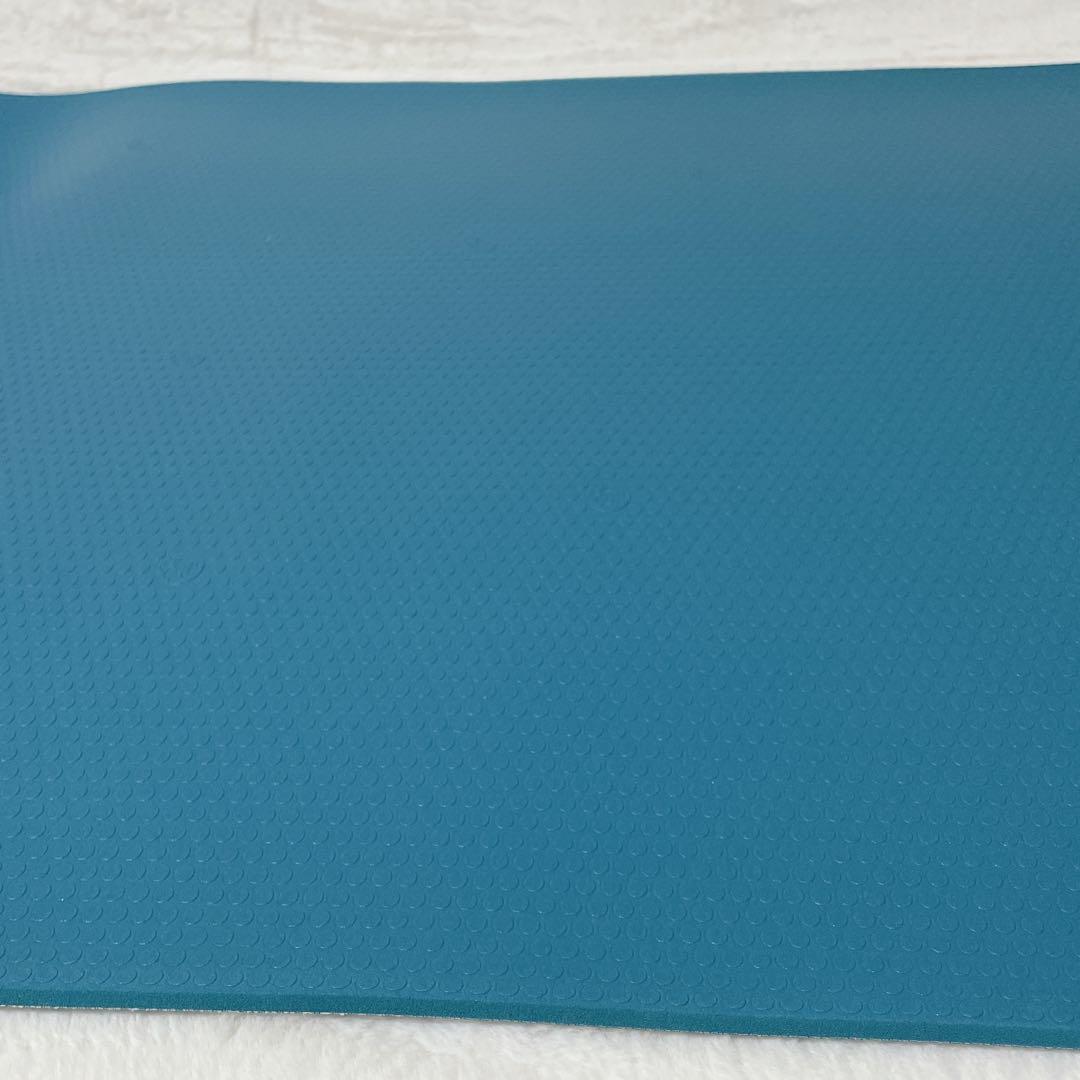 【美品】Manduka（マンドゥカ）PRO 約6mm厚　ヨガマット グリーン系