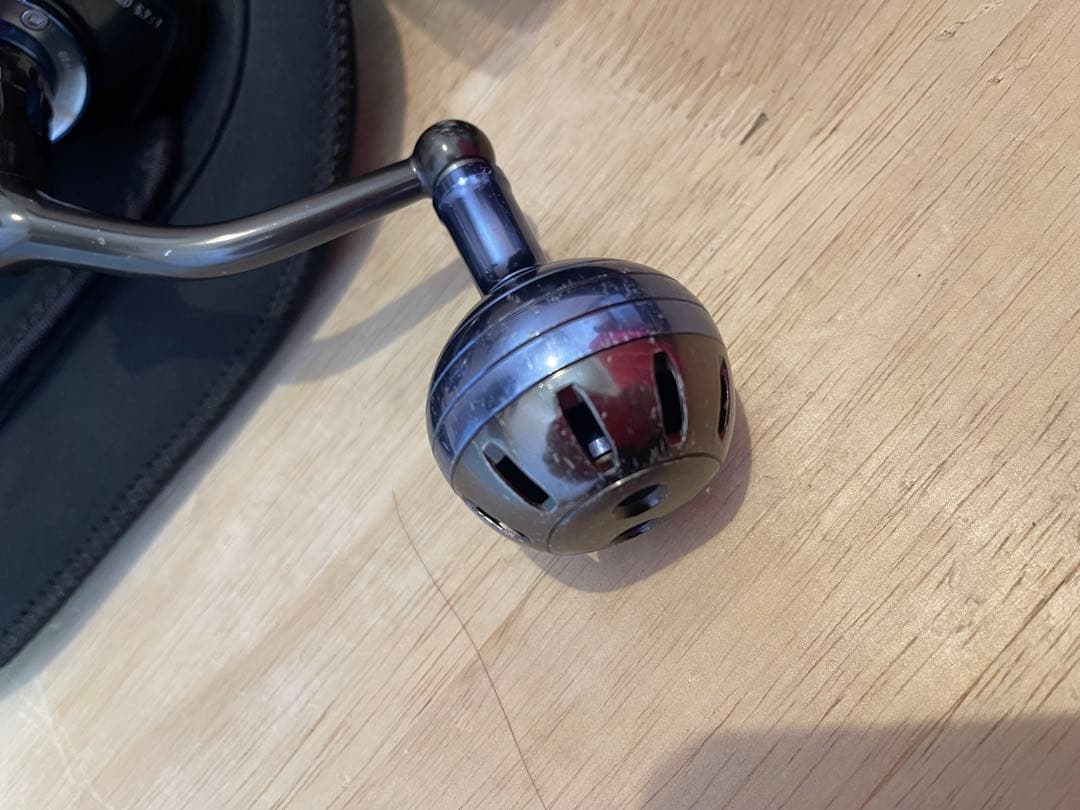 DAIWA SALTIGA 5000H スピニングリール