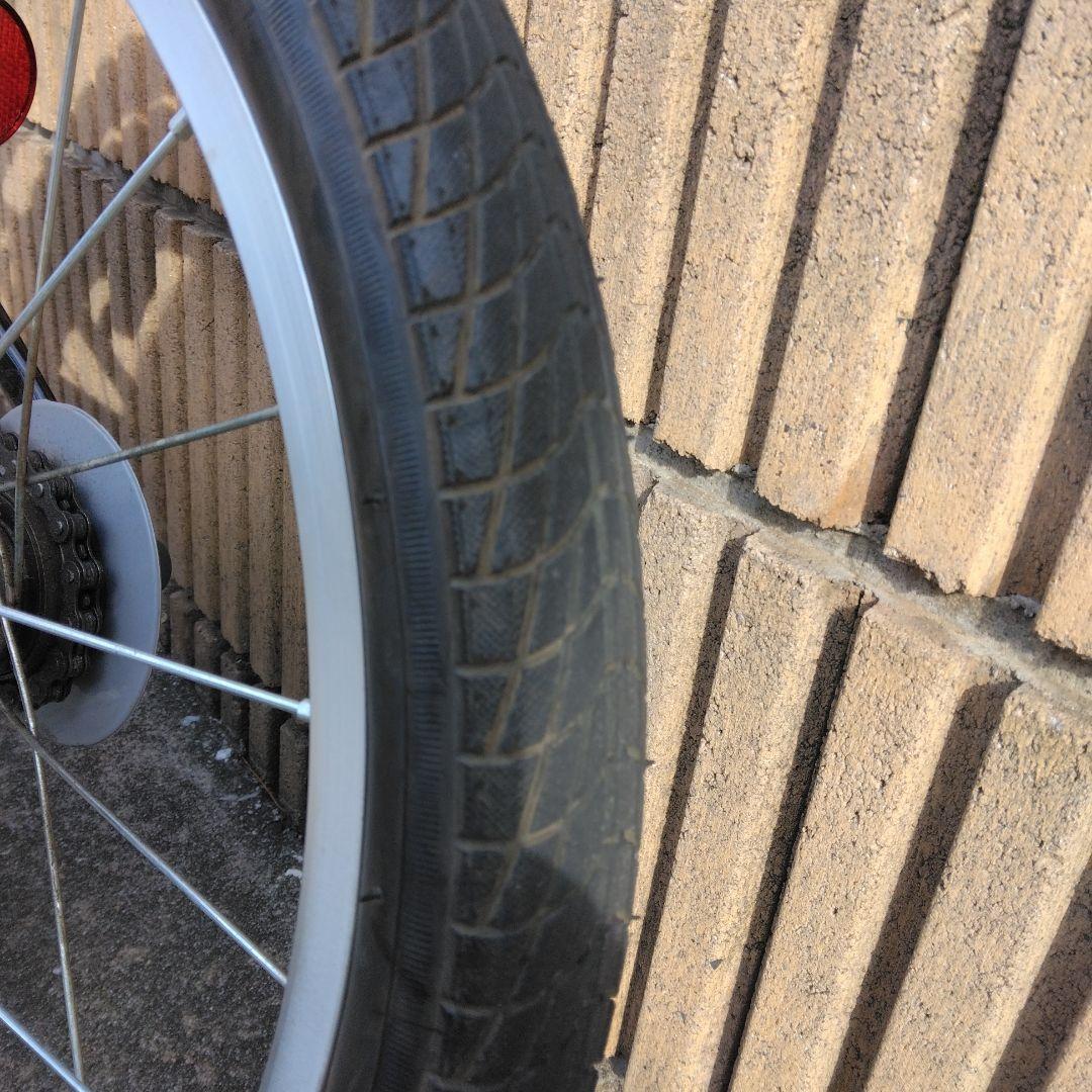 18インチ　ピンク 幼児用自転車 ピンク　黒　補助輪あり　説明書あり