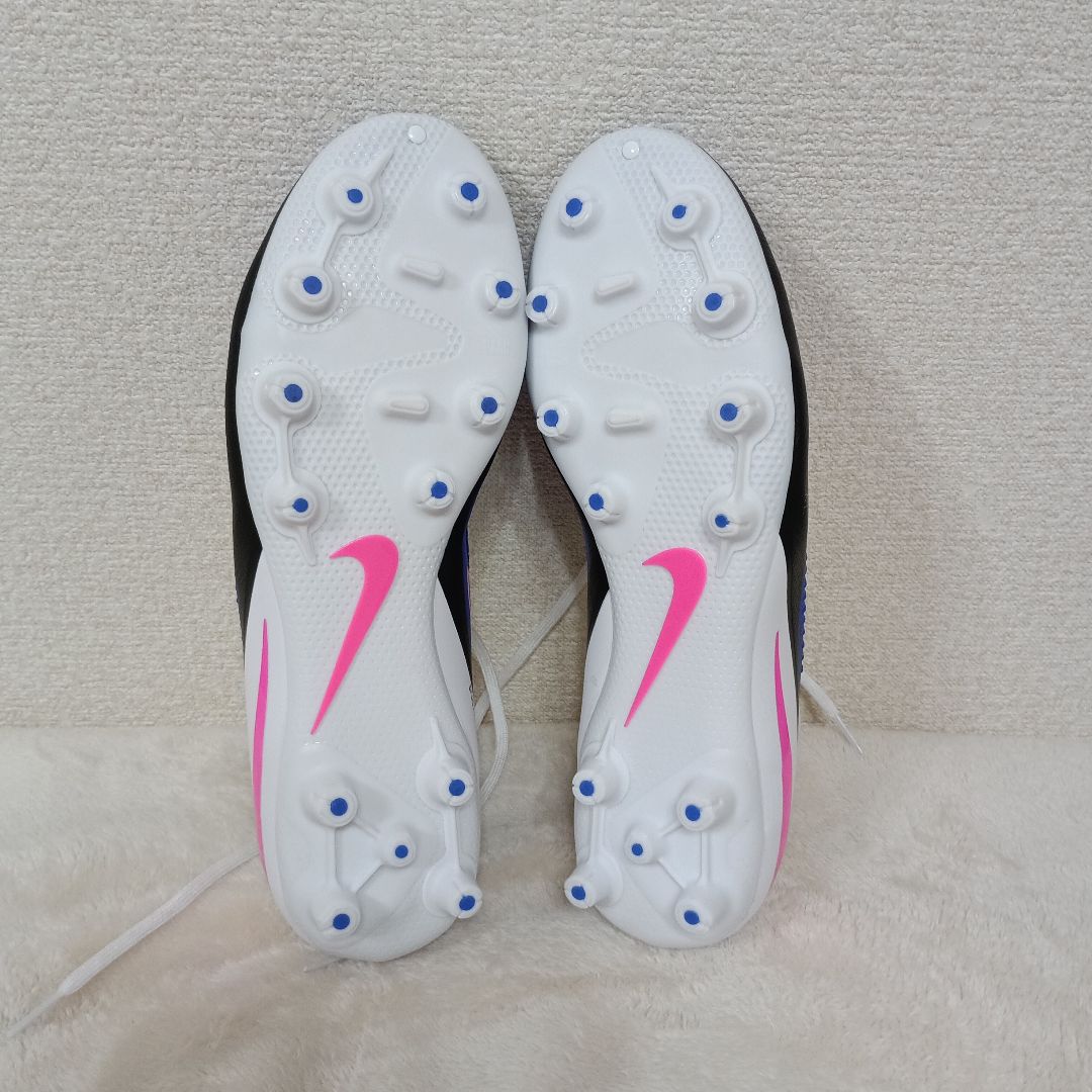 NIKE　サッカースパイク ハードグラウンド用 ファントム 6 LOW プロ
