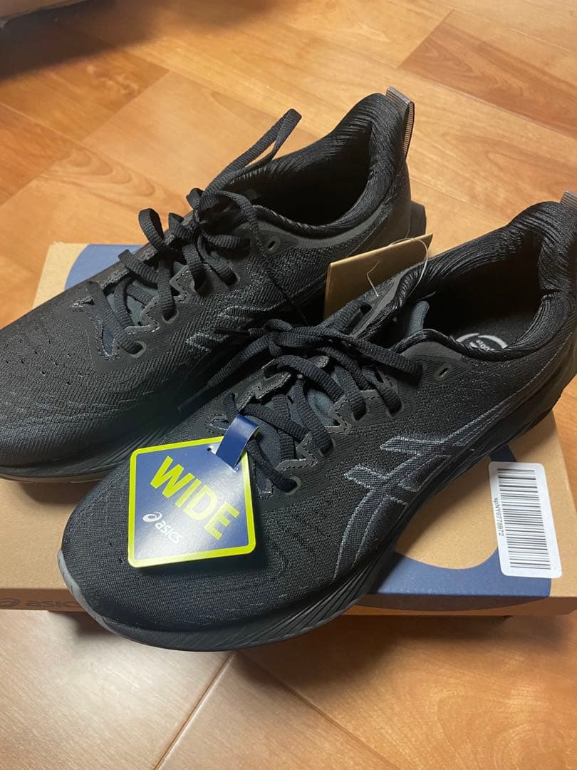 ASICS NOVABLAST 4 25.5 WIDE 未使用新品シューズ