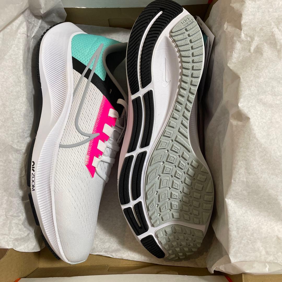 陸上 ランニングシューズ NIKE ペガサス38 26.5