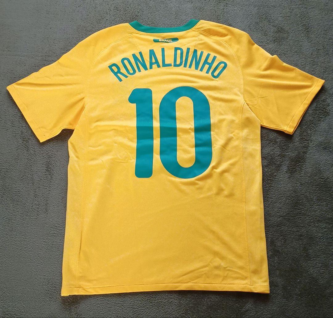 ブラジル代表 2010年　ワールドカップ　ユニフォーム ロナウジーニョ　10番