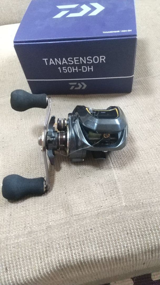 Daiwa TANASENSOR 150H-DH 両軸リール 箱付き