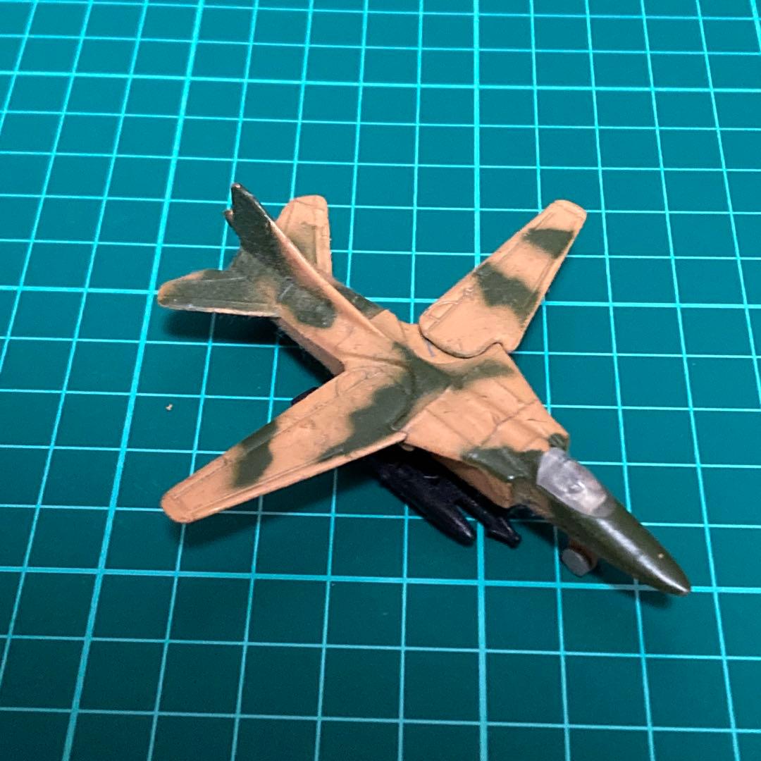 レア　金属ダイキャスト製　ミニチュア戦闘機19機セット