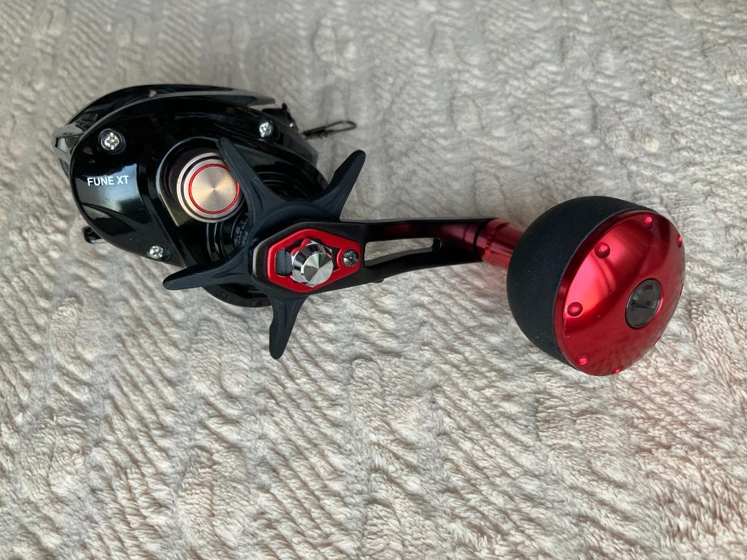 DAIWA ダイワ FUNE XT ベイトリール 赤スプール