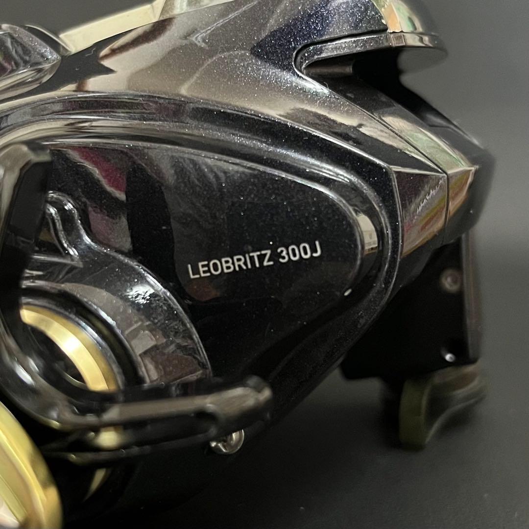 【名機✨美品✨】Daiwa レオブリッツ 300J 右ハンドル 電動リール